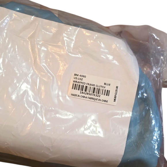 NWT Badgley Mischka Baby Blue Wrapped Frame Clutch Vegan Leather Evening Bag - Picture 4 of 11